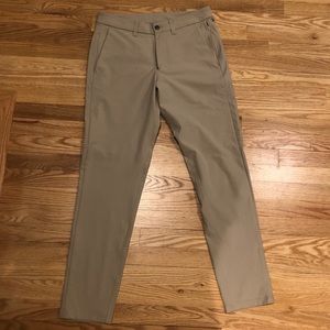 Lululemon Commission Slim-fit pant